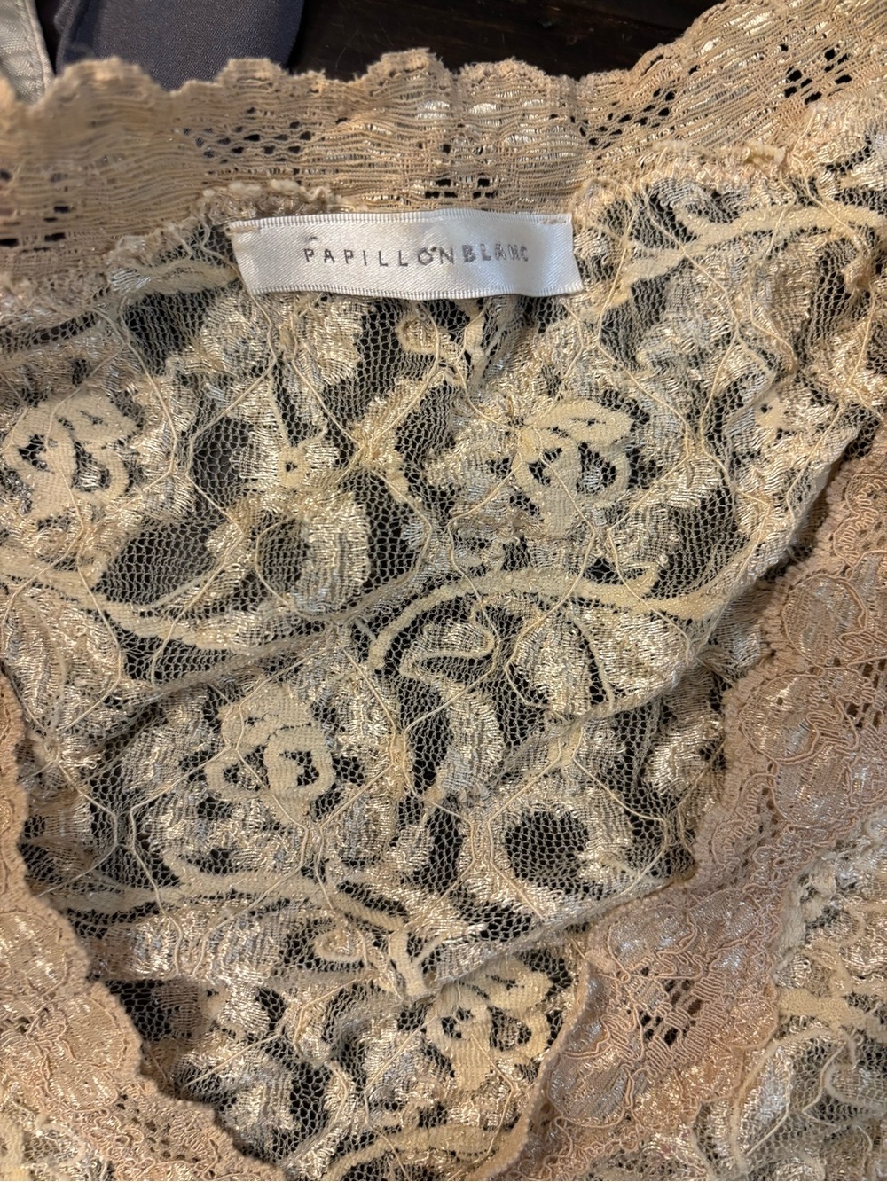 Papillon Blanc Delicate Lace Overlay Cardigan in Light Beige women’s size large - Picture 3 of 9